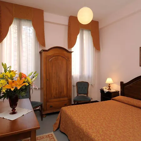 Hotel De L'alboro Veneza